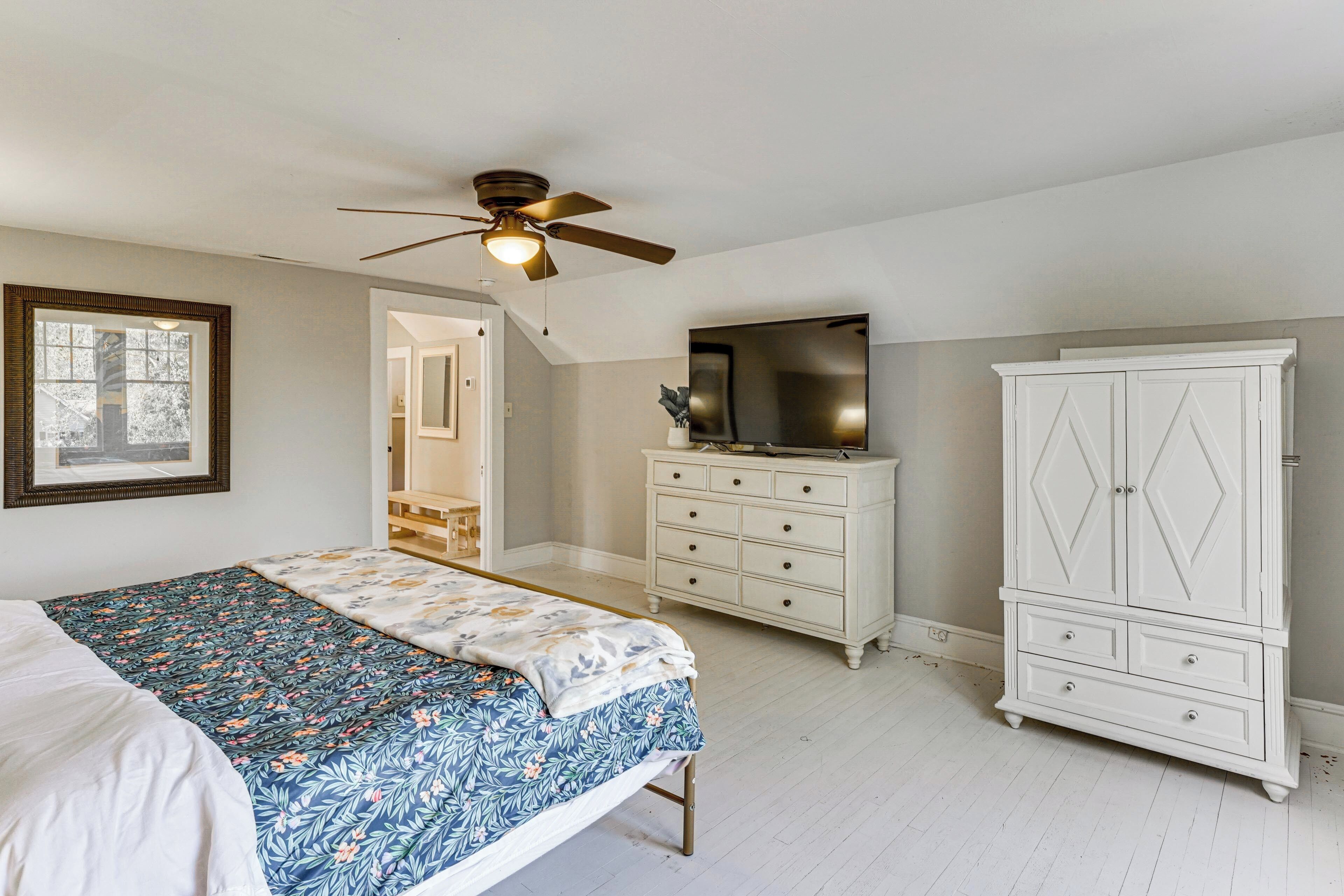 House (4 Bedrooms) | Interior