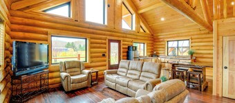 Pavilion w/ Hot Tub! Trybett Cabin 2 in Forks