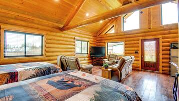 Apartment (0 Bedroom) | Interior