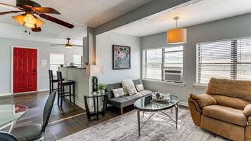 Apartment (1 Bedroom) | Front of property