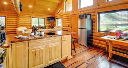 Near Trails & Rivers! 'trybett Cabin' in Forks