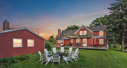 Spacious Family Getaway on Apple Orchard in Hugo!