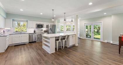 Spacious Family Getaway on Apple Orchard in Hugo!