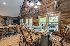 Talo (4 Bedrooms) | Sisätilat