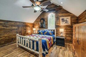 Interior - Lake Barkley Fishing Getaway w/ Private Dock! (Cadiz)