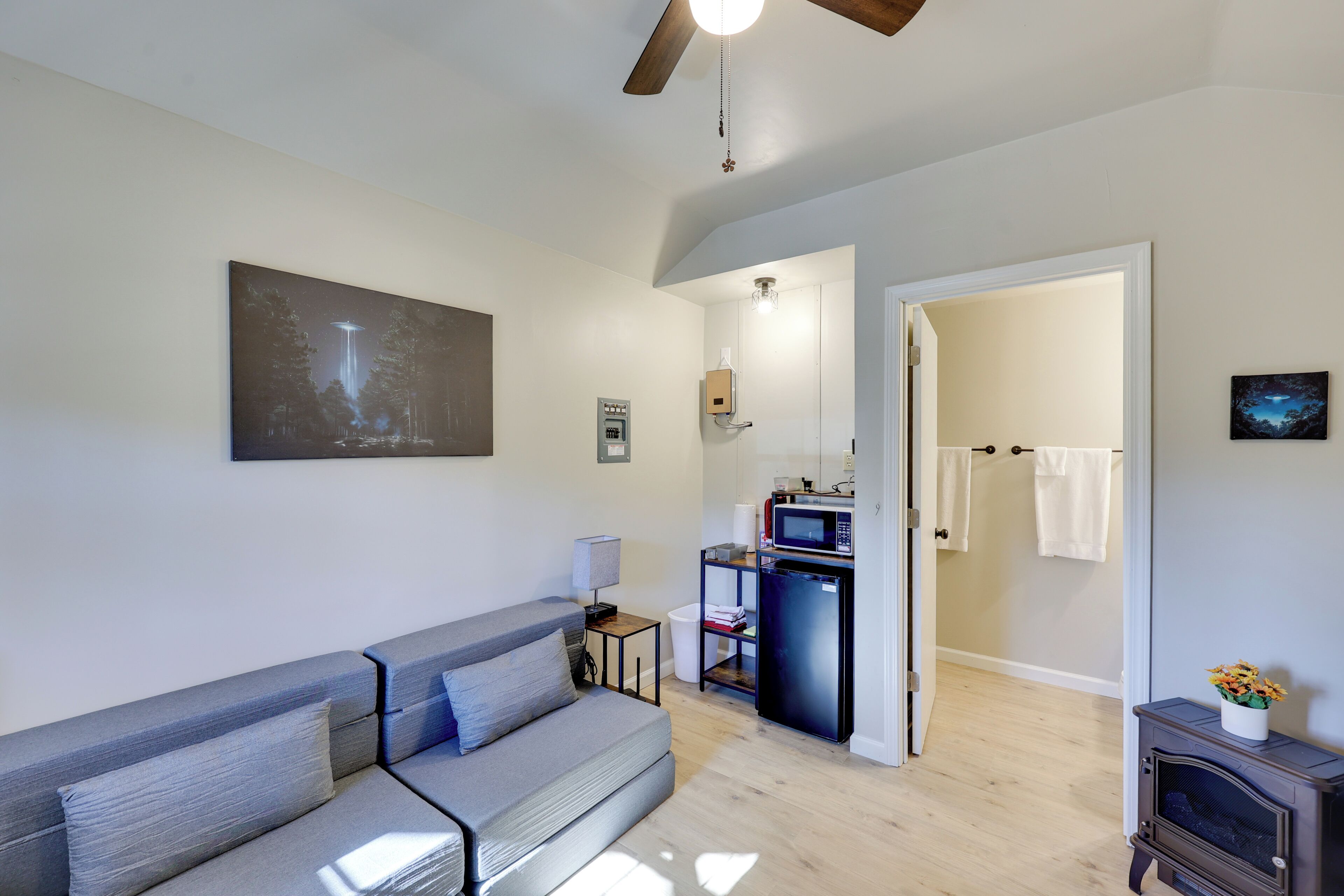 Apartment (0 Bedroom) | Interior