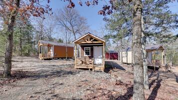 Apartment (0 Bedroom) | Interior