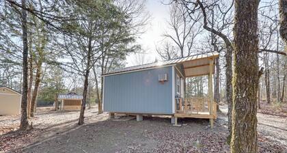 Quiet & Cozy Ouachitas Mtns Cabin w/ Trail Access
