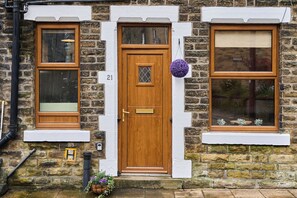 Exterior detail - Stylish 2BR Home | Central Hebden Bridge Escape (Hebden Bridge)