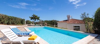 Villa 'Sabbia - Private Pool' with Sea View, Wi-Fi and Air Conditioning
