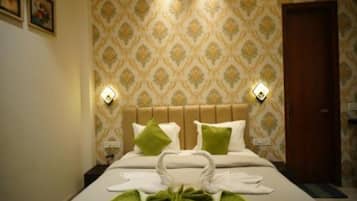 Superior Double Room, City View