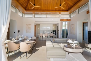 Dining - New Luxury 4BR Pool Villa: Elite Luxury D06 (Tambon Thep Krasatti)