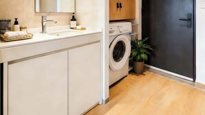 Kamar Double Standar | Interior