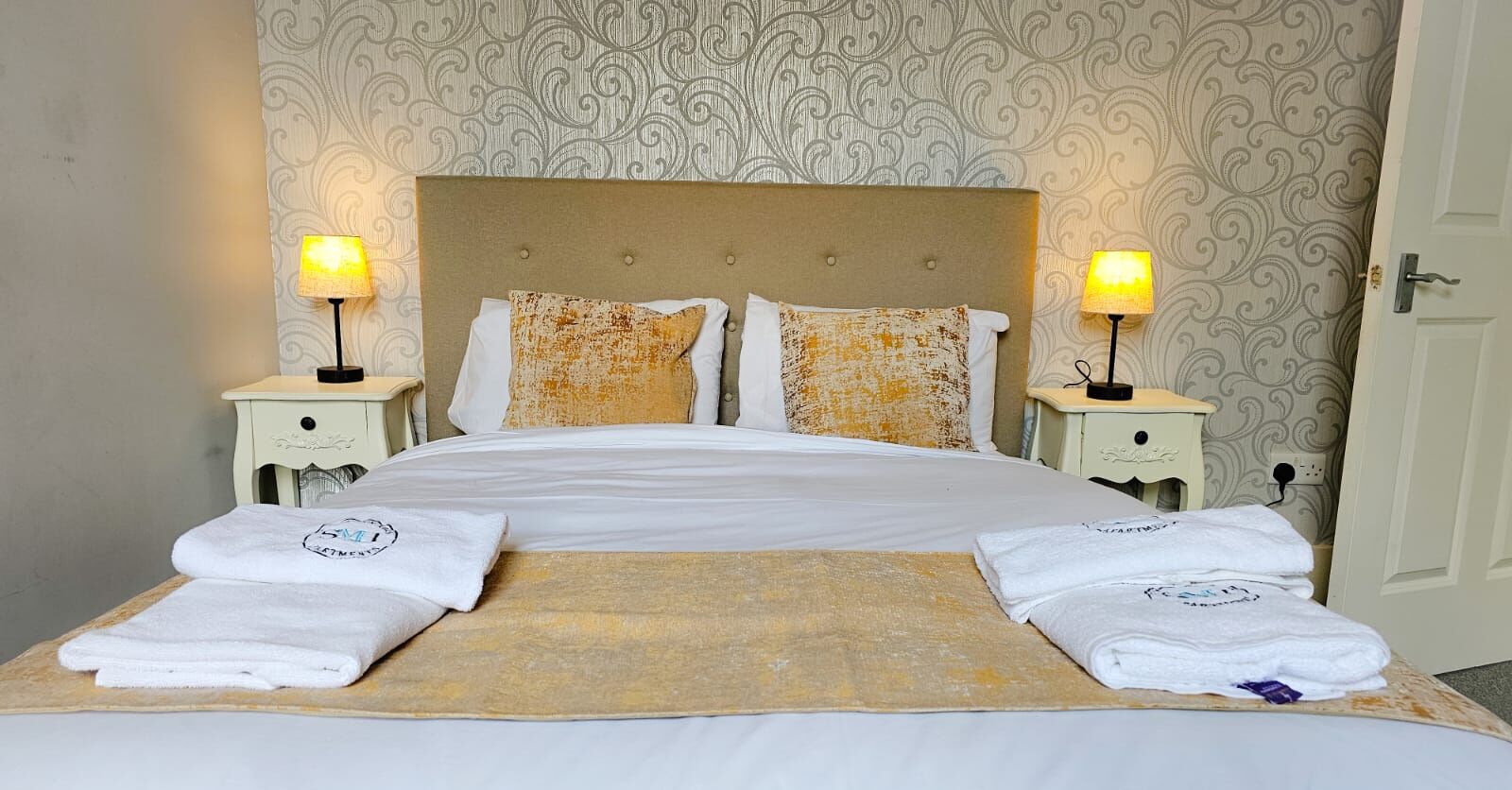 2 Schlafzimmer, Bügeleisen/Bügelbrett, Internetzugang, Bettwäsche