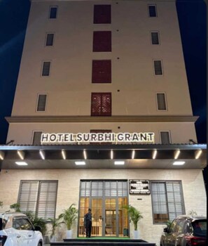Exterior - Hotel Surbhi Grant  (Khatoo)