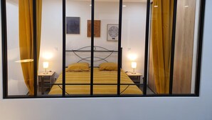 1 室のベッドルーム、アイロン / アイロン台、WiFi、ベッドシーツ