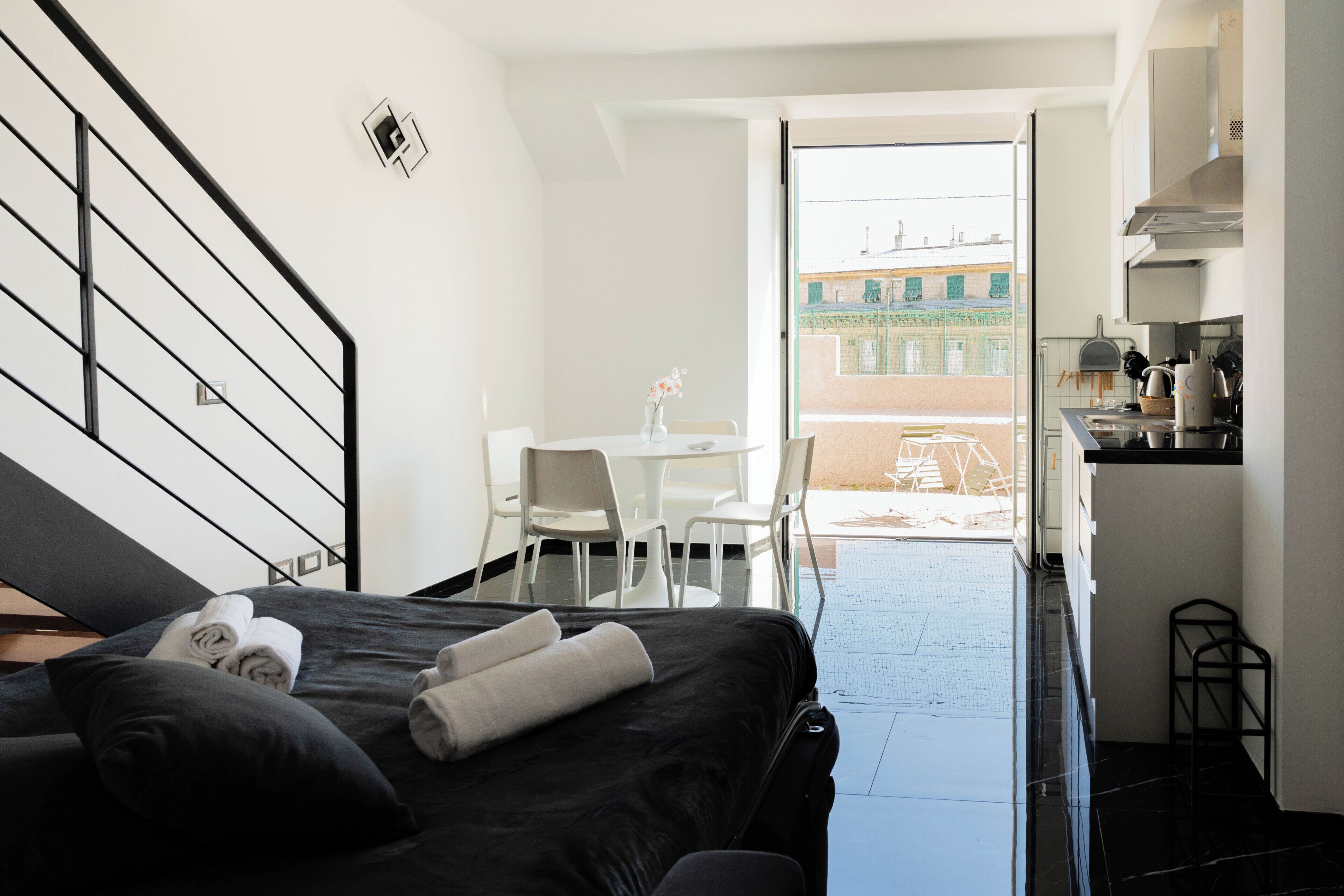 1 chambre, bureau, fer et planche à repasser, Wi-Fi gratuit