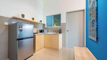 Deluxe-Suite, 1 Schlafzimmer, Nichtraucher | Eigene Küche | Kühlschrank, Mikrowelle, Herdplatte, Kochgeschirr/Geschirr/Besteck