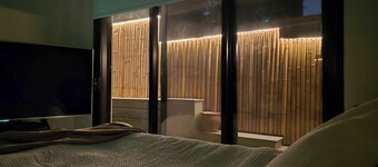 Designer Suite | Skylit · Work Desk · BBQ · Free Parking | 20min CBD