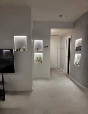 Interior - Designer Suite | Skylit · Work Desk · BBQ · Free Parking | 20min CBD (Bankstown)