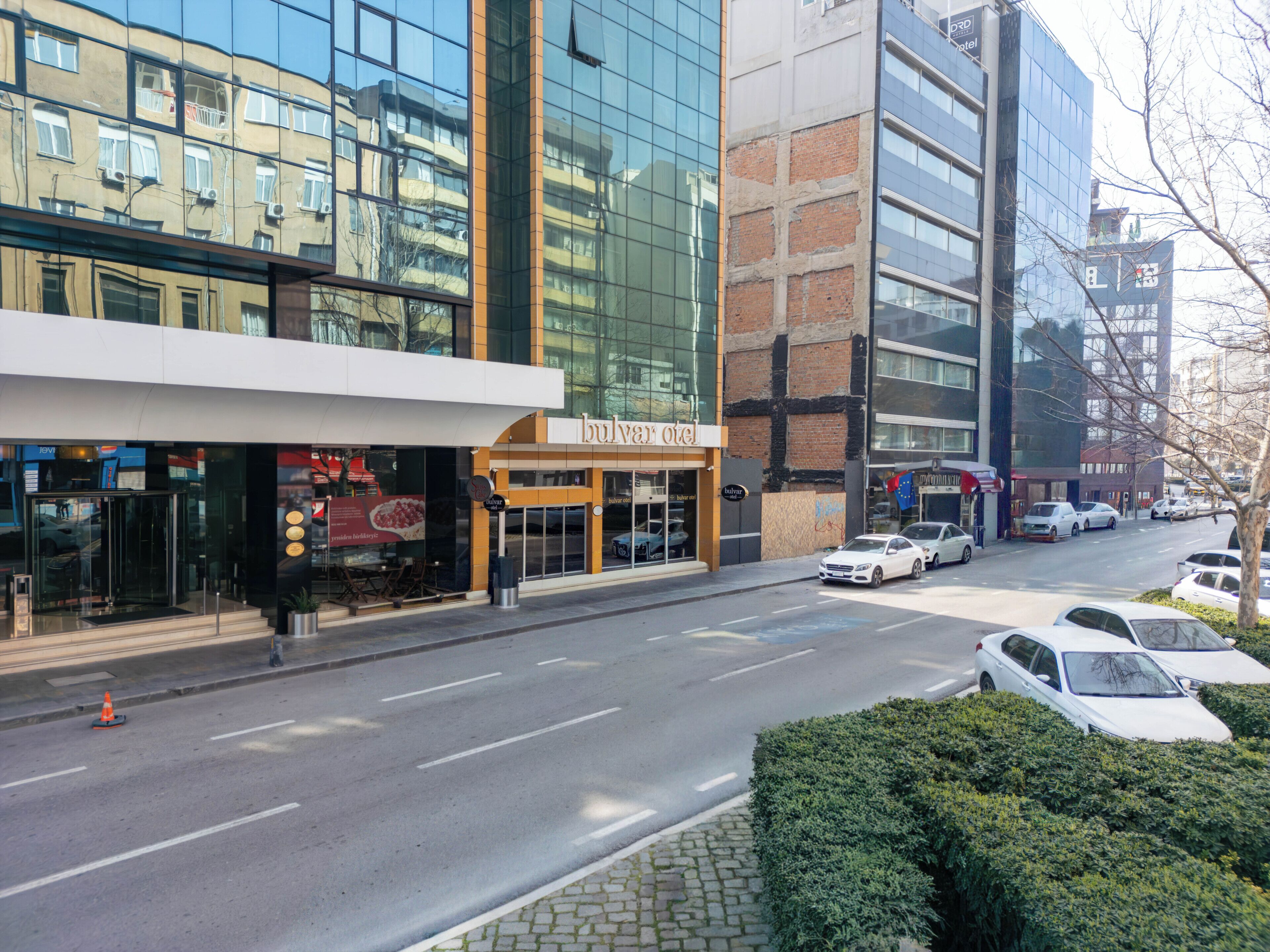 المنشأة من الخارج