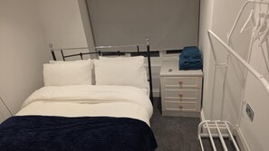 3 bedrooms, iron/ironing board, WiFi, bed sheets - Stylish Stay in Brighton: London Road Gem (Brighton and Hove)