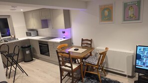 Dining - Stylish Stay in Brighton: London Road Gem (Brighton and Hove)