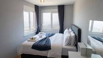 4 bedrooms