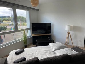 Room - L’Escapade du Bonheur • Ground floor • Sleeps 4 • Alsace (Gundershoffen)