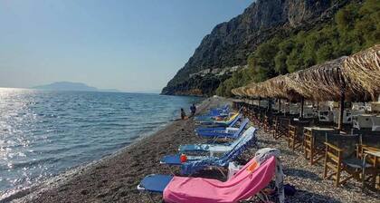 Epidavros Villas - Dafni Stone Garden Retreat