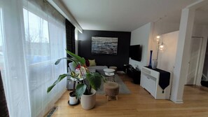 Shared Dormitory, 1 Bedroom, Fireplace | Living room - Room-private Room2 North York Quiet (Toronto)