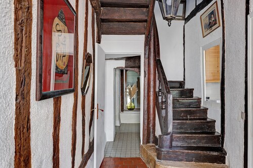 Unique Character House in Beaugency with Wi-Fi