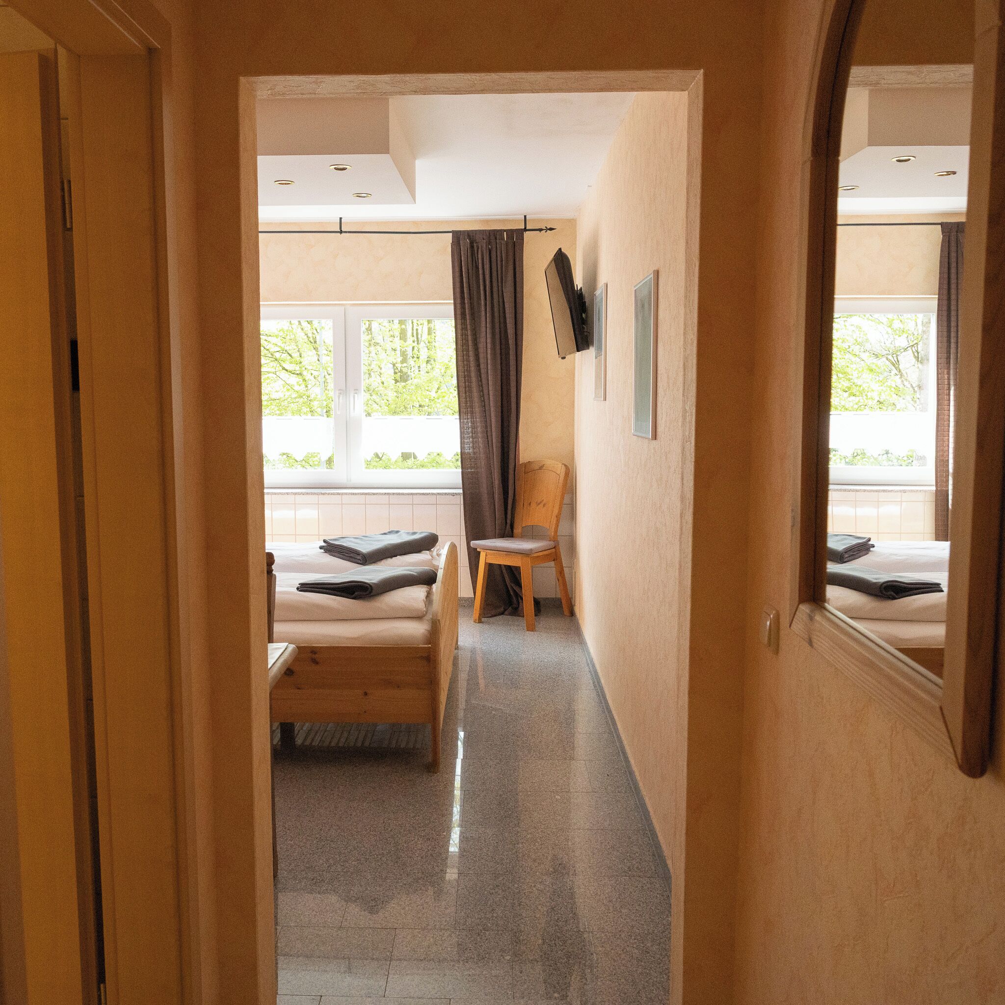 Chambre Double, vue montagne | Bureau, Wi-Fi gratuit