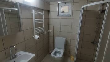 House, 2 Bedrooms, Balcony | Bathroom