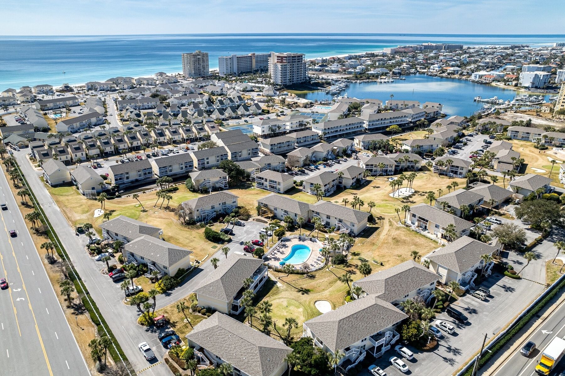 Biệt thự, 3 phòng ngủ | Ngoại thất