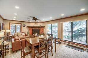Apartment, 3 Schlafzimmer | Wohnbereich