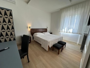 In-room safe, soundproofing, iron/ironing board, free WiFi - Domus Socolatae Cocoa Journey  (Follonica)