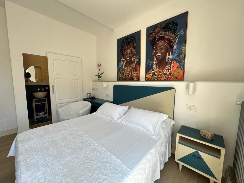 Deluxe Double Room, Balcony, City View