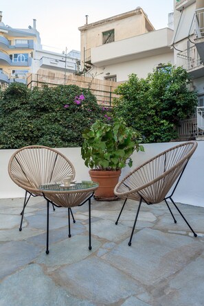 Terrace/patio - Heart of Athens Hidden Gem - Elegant 2 Bed Flat (Athina)
