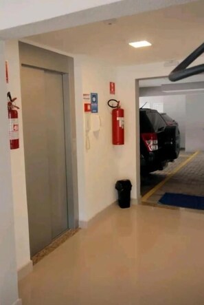 Lejlighed - balkon - byudsigt | Interiør