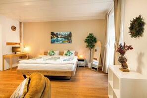 1 bedroom, iron/ironing board, WiFi