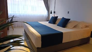 Comfort Double Room | In-room safe, free WiFi