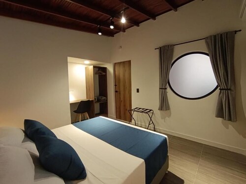 Bluelux Med - B&B