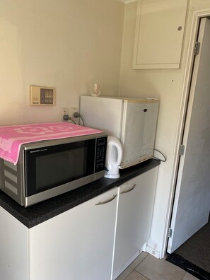 Shared Dormitory, 1 Bedroom, Smoking | Interior - Room-tranquil Browns Bay Guest Rooms wit (Auckland)