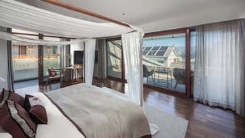 Premium bedding, down comforters, minibar, individually furnished