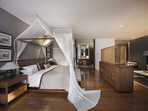 Superior Double Room, Patio | Premium bedding, down comforters, minibar, individually furnished - Arcadia Yunjinyue Hotel (Dali)