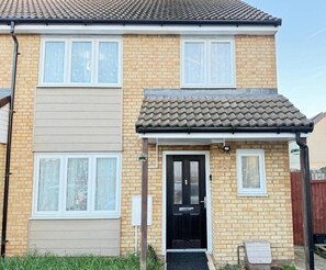 Nhà, 3 phòng ngủ | Chi tiết ngoại thất