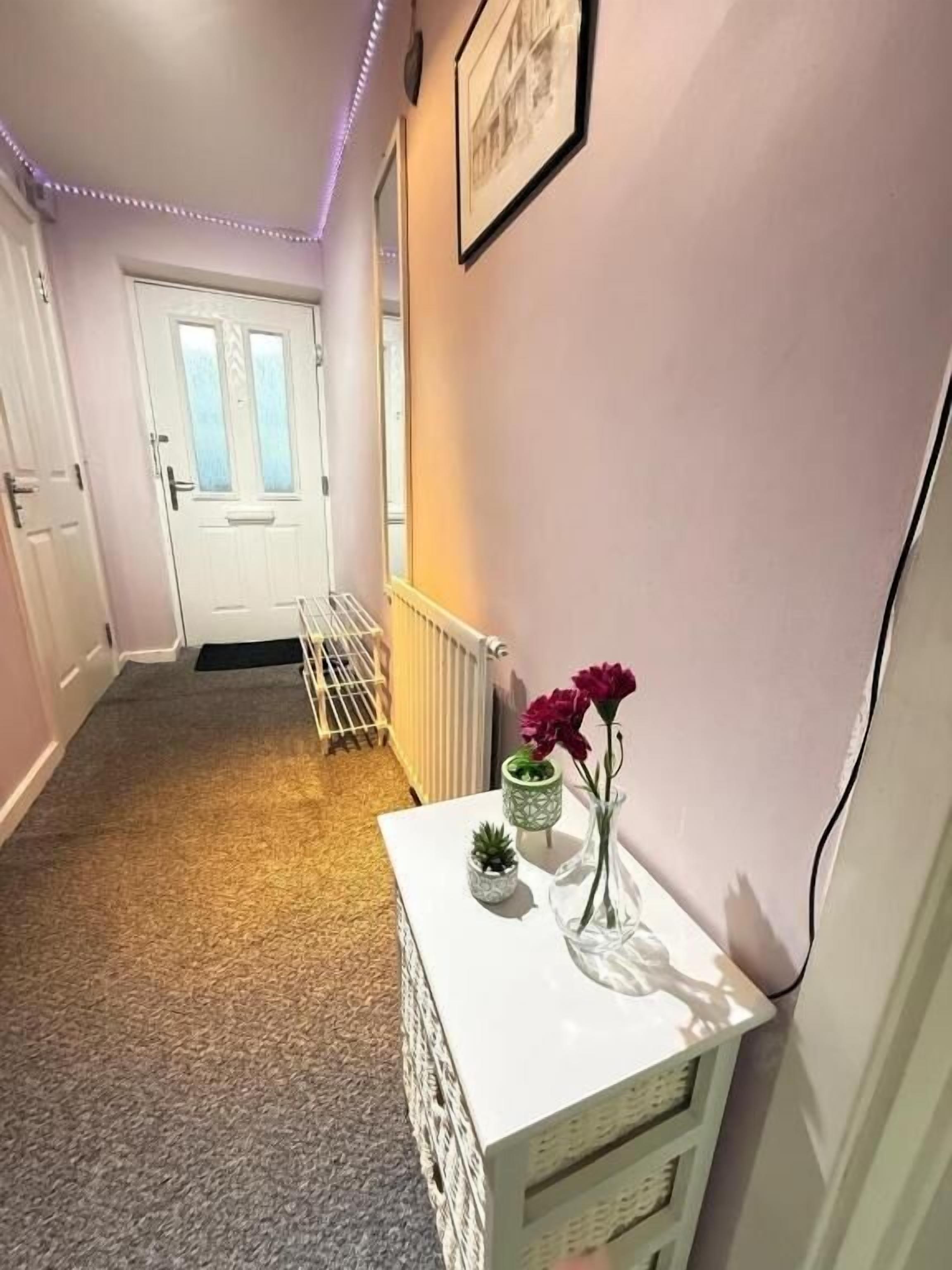 House, 3 Bedrooms | Interior