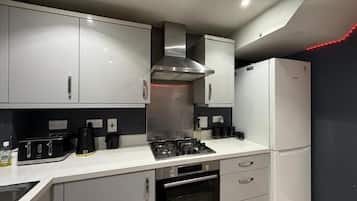 House, 3 Bedrooms | Interior
