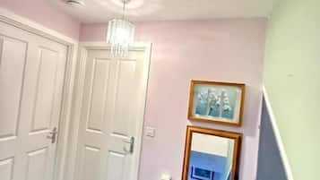 House, 3 Bedrooms | Interior